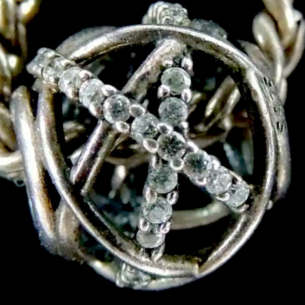 Retired Pandora Sparkling Line Open Works charm sterling